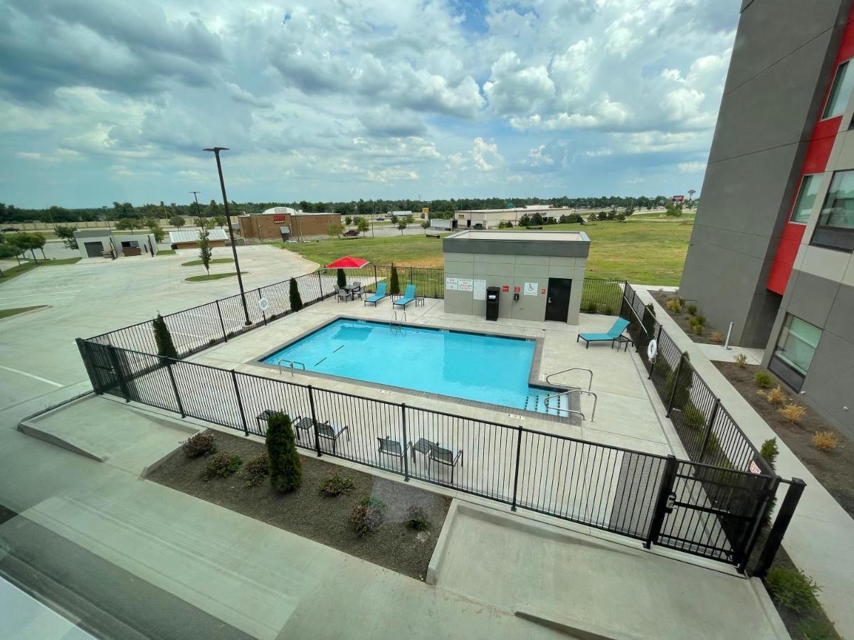 Avid Hotels - Oklahoma City - Yukon By Ihg Bagian luar foto